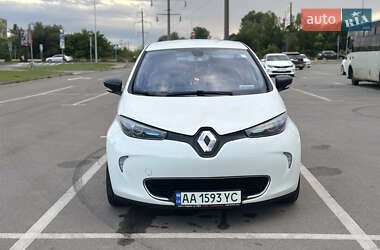 Хетчбек Renault Zoe 2015 в Києві