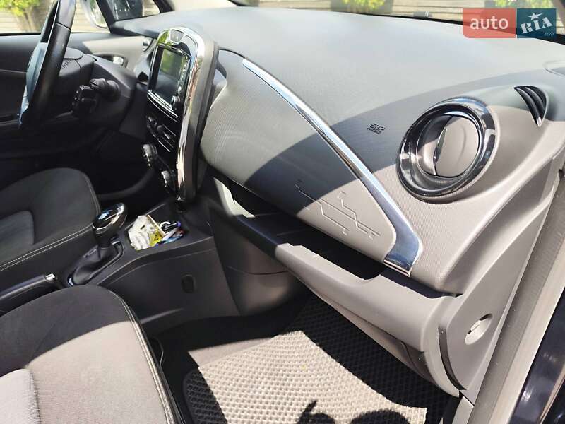 Хетчбек Renault Zoe 2018 в Тернополі