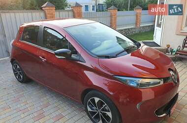 Хэтчбек Renault Zoe 2018 в 
