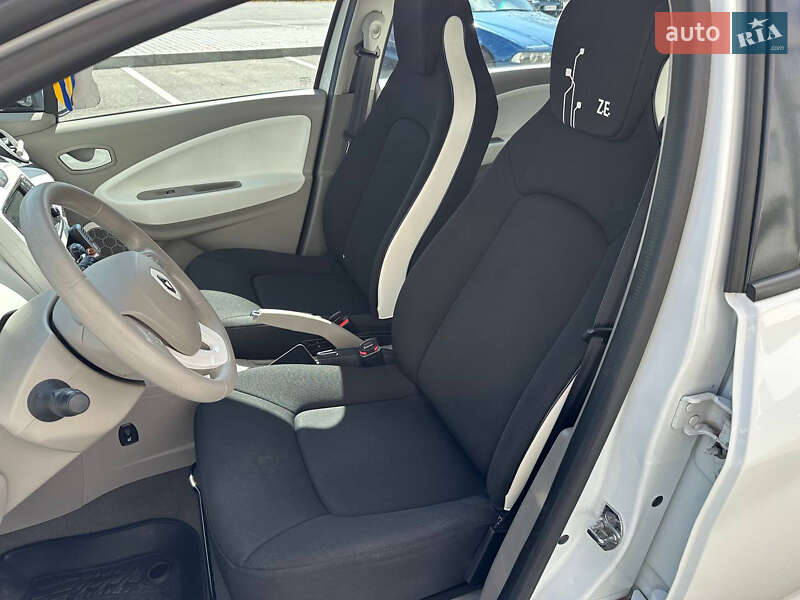 Хэтчбек Renault Zoe 2017 в Виннице