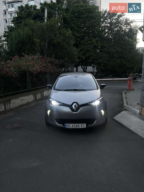Хетчбек Renault Zoe 2015 в Львові
