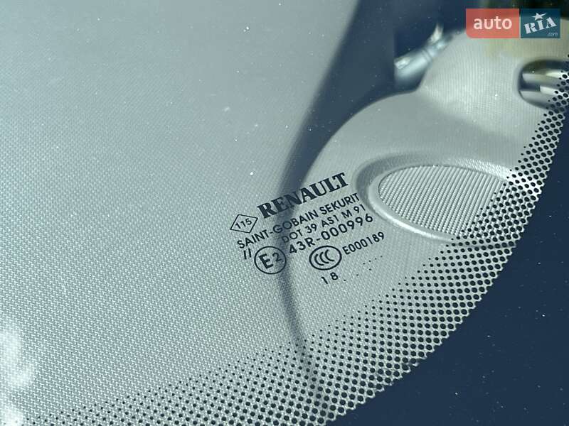 Хэтчбек Renault Zoe 2018 в Полтаве фото 12 Хэтчбек Renault Zoe 2018 в Полтаве