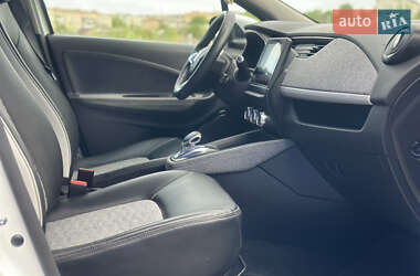 Хэтчбек Renault Zoe 2020 в 