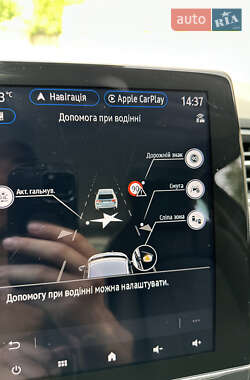 Хэтчбек Renault Zoe 2021 в 