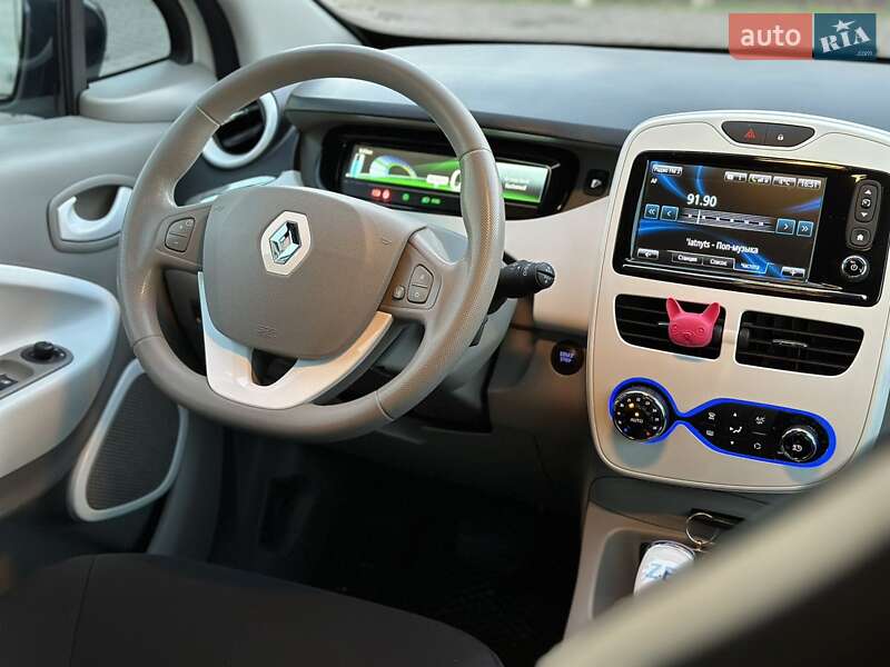 Хетчбек Renault Zoe 2015 в Львові