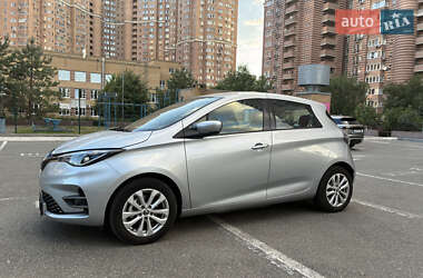 Хэтчбек Renault Zoe 2021 в 