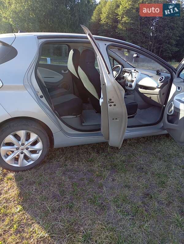 Хэтчбек Renault Zoe 2013 в Виннице