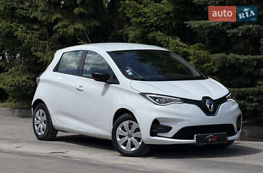 Хэтчбек Renault Zoe 2019 в 