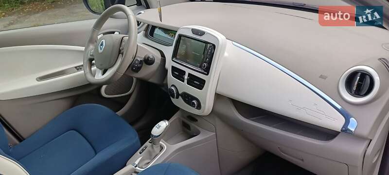 Хетчбек Renault Zoe 2013 в Житомирі фото 7 Хетчбек Renault Zoe 2013 в Житомирі