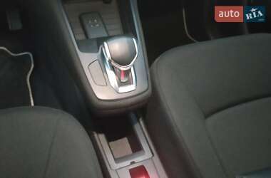 Хетчбек Renault Zoe 2020 в 
