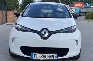 Хэтчбек Renault Zoe 2019 в 