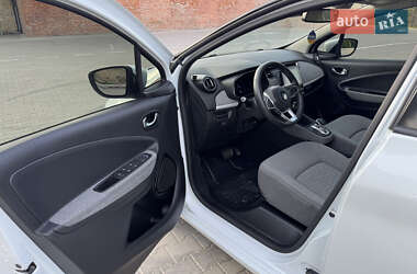 Хэтчбек Renault Zoe 2020 в 