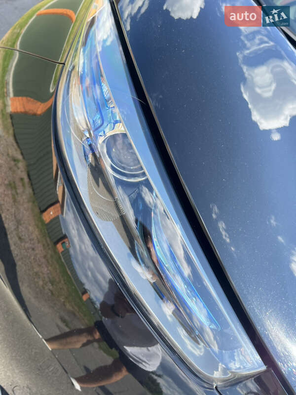 Хэтчбек Renault Zoe 2017 в Киеве