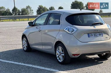 Хэтчбек Renault Zoe 2017 в 