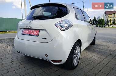 Хэтчбек Renault Zoe 2017 в 