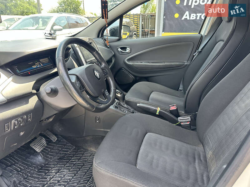 Хэтчбек Renault Zoe 2017 в Ивано-Франковске