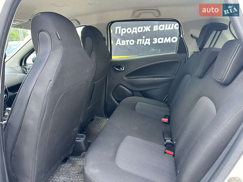 Хэтчбек Renault Zoe 2017 в Ивано-Франковске