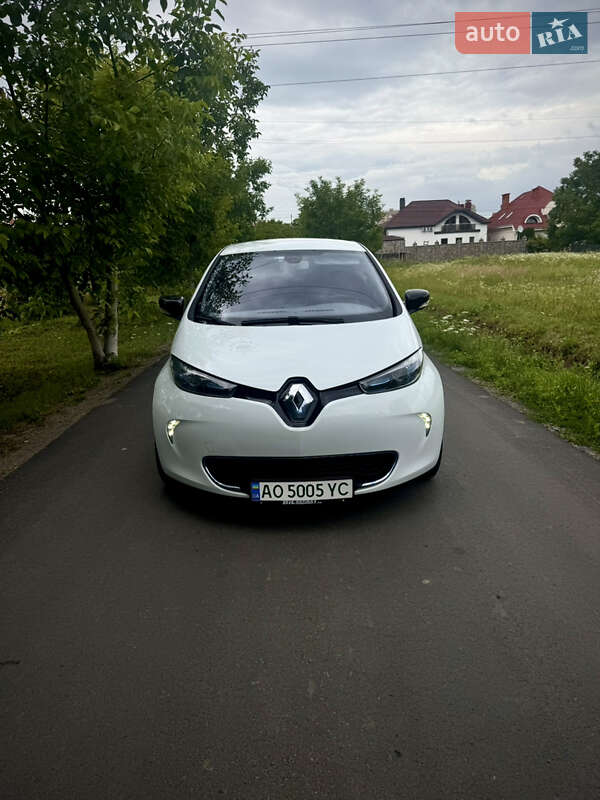 Хэтчбек Renault Zoe 2014 в Ужгороде
