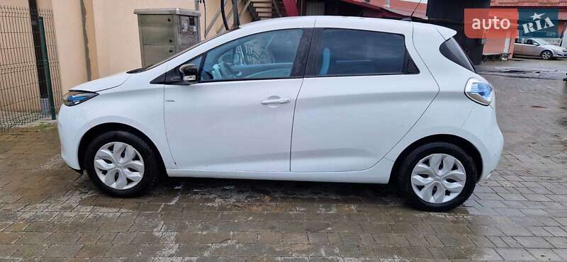 Хэтчбек Renault Zoe 2015 в Бродах