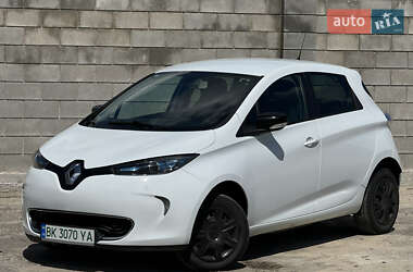 Хэтчбек Renault Zoe 2018 в Сарнах