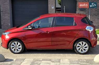 Хетчбек Renault Zoe 2017 в 