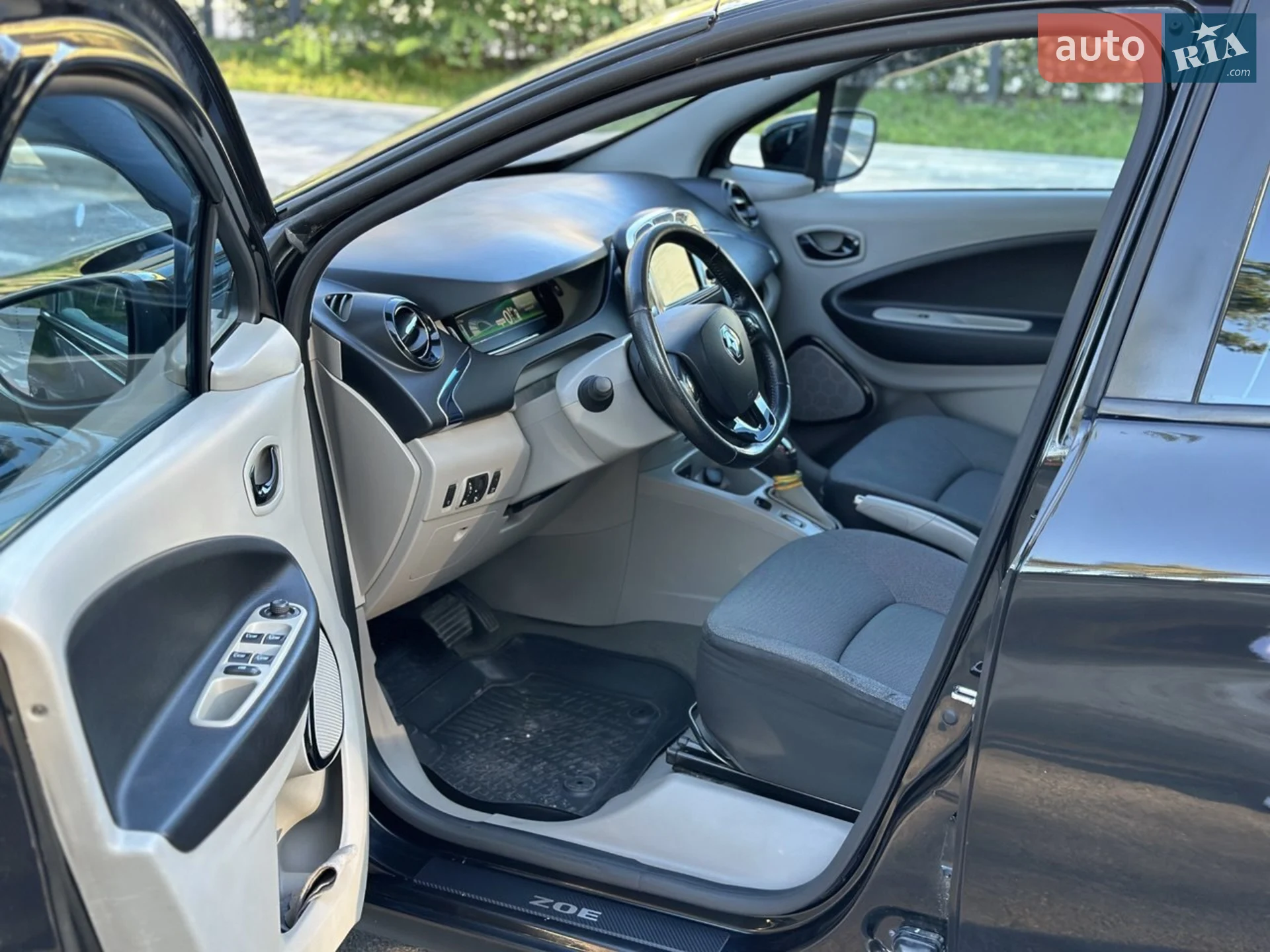 2014 Renault ZOE - мініатюра 26