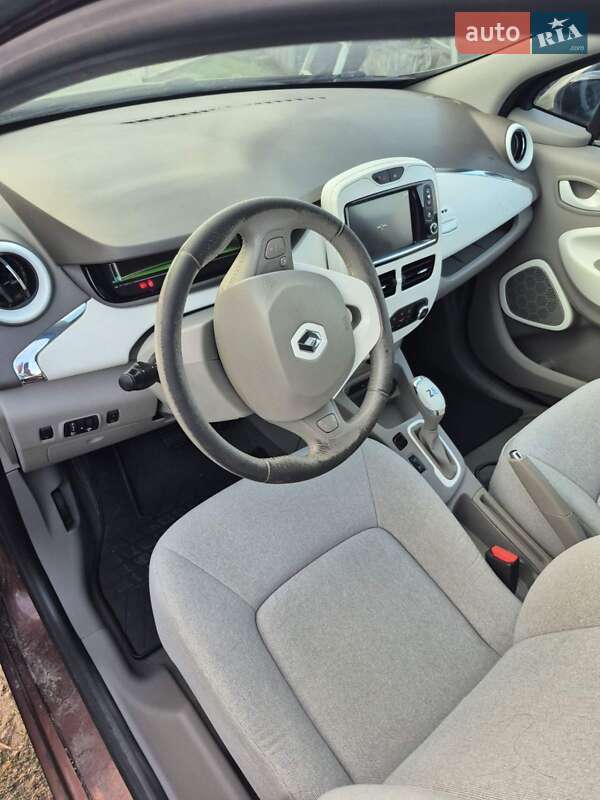 Хетчбек Renault Zoe 2014 в Запоріжжі