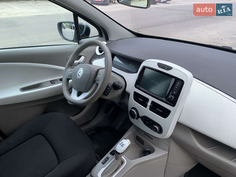 Хэтчбек Renault Zoe 2014 в Луцке