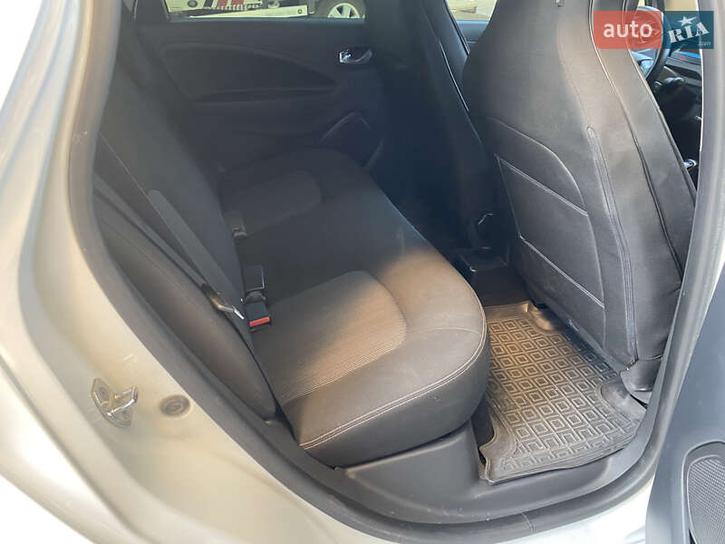 Хетчбек Renault Zoe 2017 в Львові