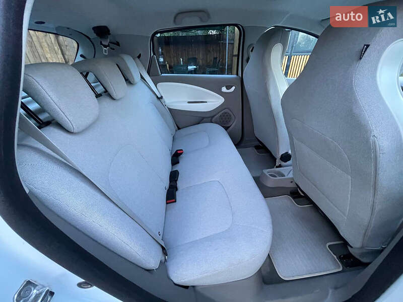 Хетчбек Renault Zoe 2013 в Коломиї