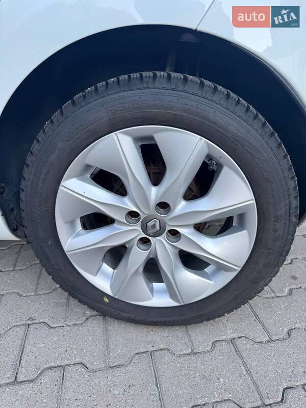 Хэтчбек Renault Zoe 2016 в Хмельницком фото 17 Хэтчбек Renault Zoe 2016 в Хмельницком