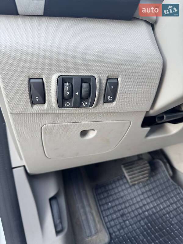 Хэтчбек Renault Zoe 2016 в Хмельницком фото 26 Хэтчбек Renault Zoe 2016 в Хмельницком