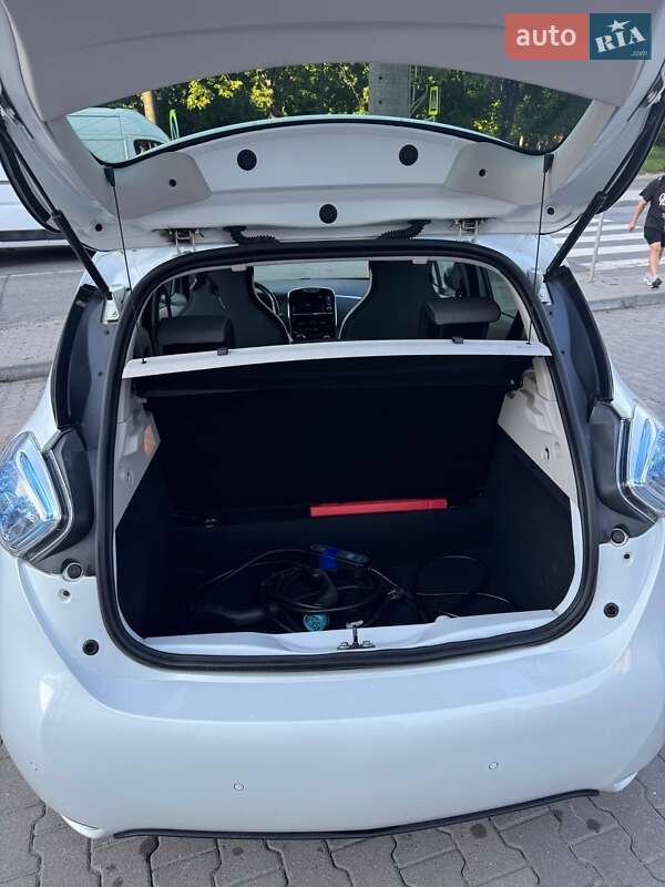 Хэтчбек Renault Zoe 2016 в Хмельницком фото 37 Хэтчбек Renault Zoe 2016 в Хмельницком