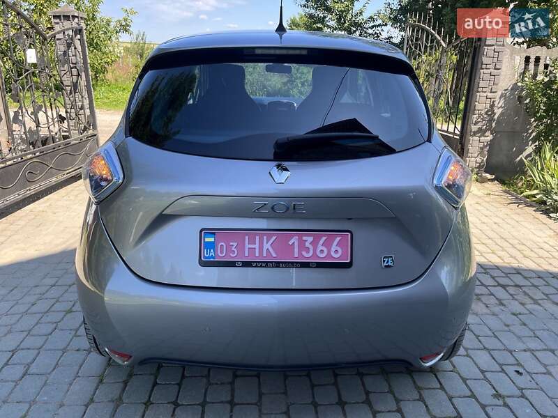 Хэтчбек Renault Zoe 2015 в Львове