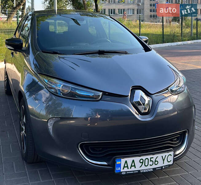 Хэтчбек Renault Zoe 2017 в Киеве
