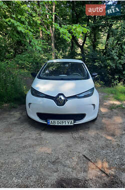 Хетчбек Renault Zoe 2016 в Вінниці
