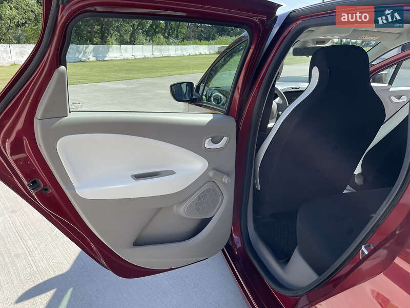 Хэтчбек Renault Zoe 2018 в Луцке