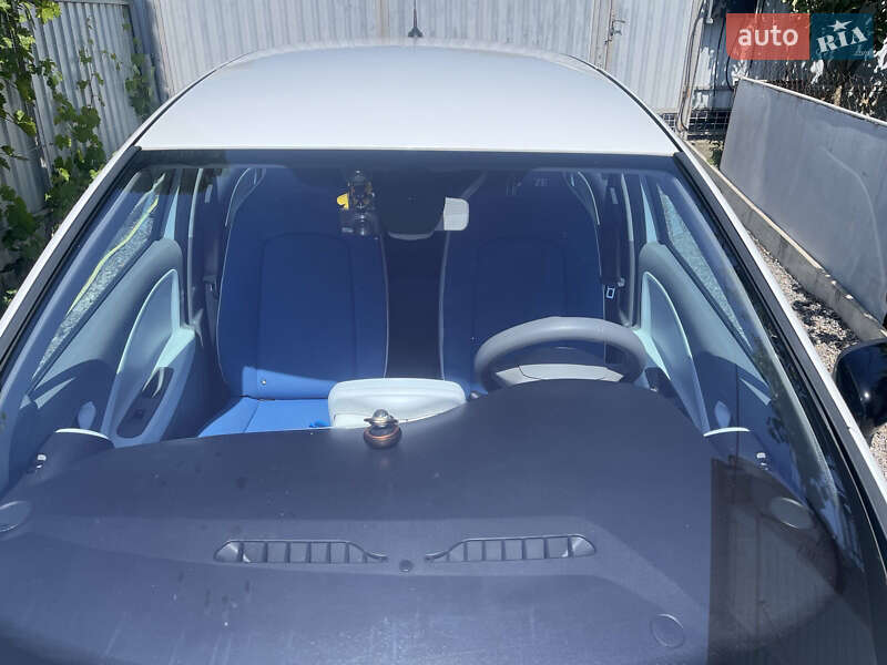 Хэтчбек Renault Zoe 2013 в Виннице