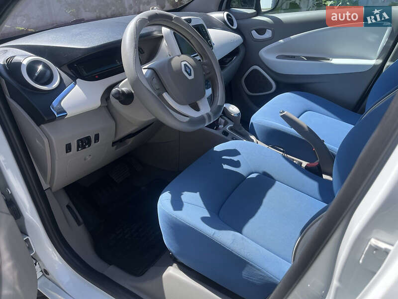 Хэтчбек Renault Zoe 2013 в Виннице