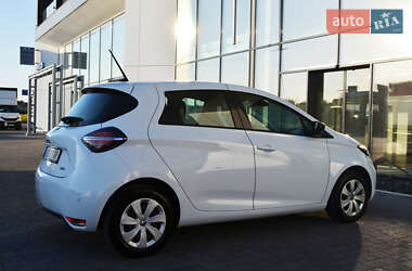 Хэтчбек Renault Zoe 2021 в 