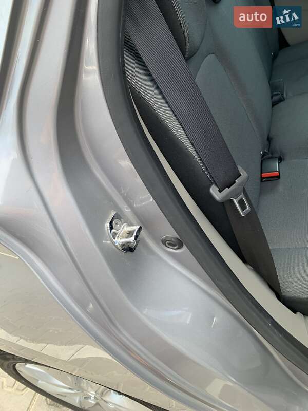 Хэтчбек Renault Zoe 2015 в Ровно