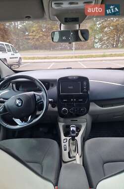 Хетчбек Renault Zoe 2015 в Здолбуніві