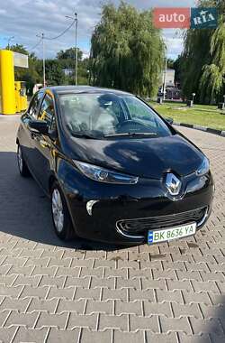 Хетчбек Renault Zoe 2016 в Рівному