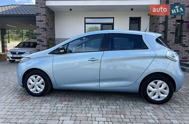 Хэтчбек Renault Zoe 2013 в 