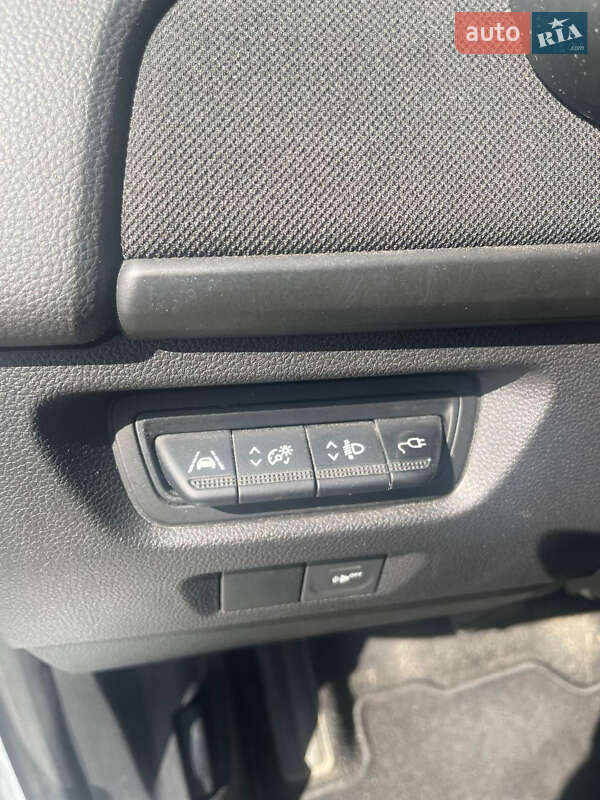 Хетчбек Renault Zoe 2020 в Вишгороді