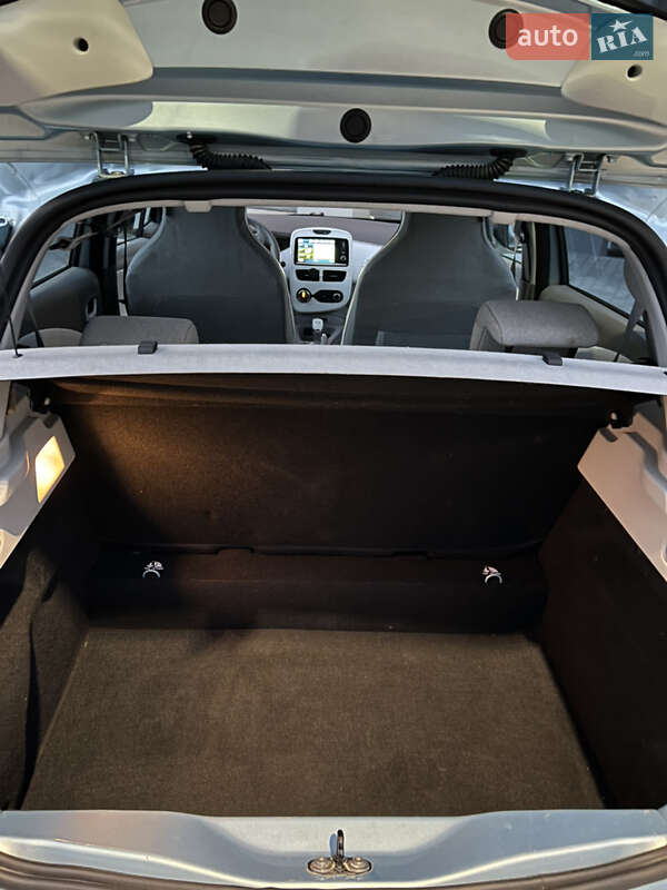 Хэтчбек Renault Zoe 2015 в Виннице фото 33 Хэтчбек Renault Zoe 2015 в Виннице