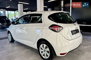 Хэтчбек Renault Zoe 2020 в 