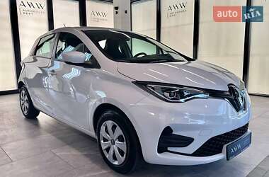Хэтчбек Renault Zoe 2020 в 