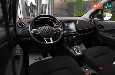 Хэтчбек Renault Zoe 2022 в 