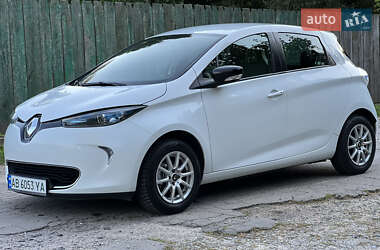 Хэтчбек Renault Zoe 2017 в 